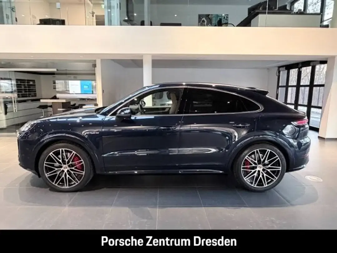 Porsche Cayenne E-Hybrid S Coupe - foto 2