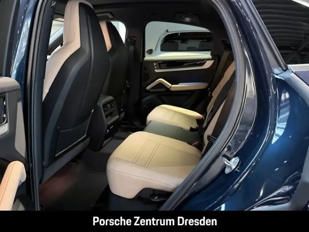 Porsche Cayenne E-Hybrid S Coupe - Thumbnail 5