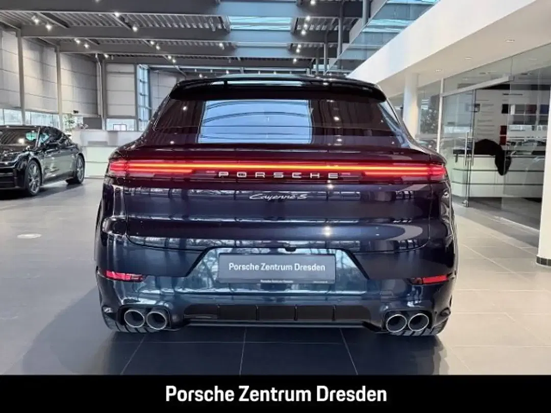 Porsche Cayenne E-Hybrid S Coupe - Thumbnail 6