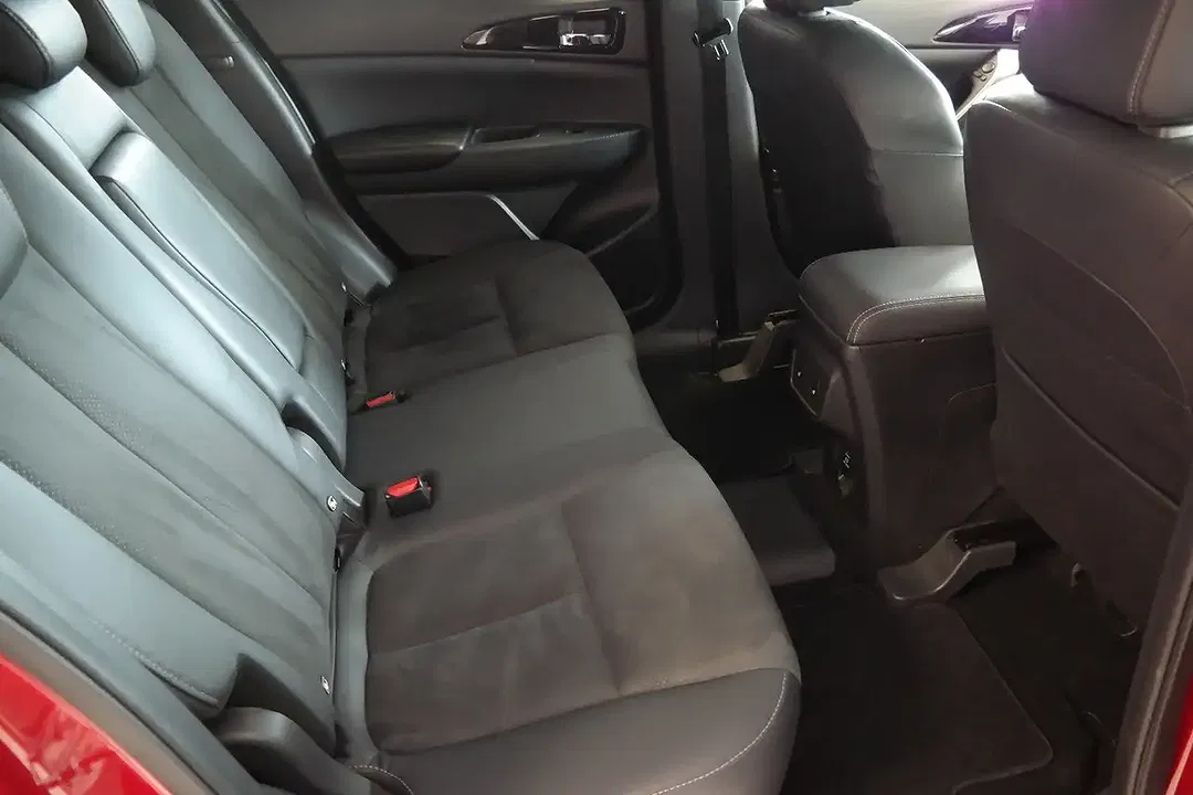 Mitsubishi Eclipse Cross PHEV Plus - Thumbnail 12