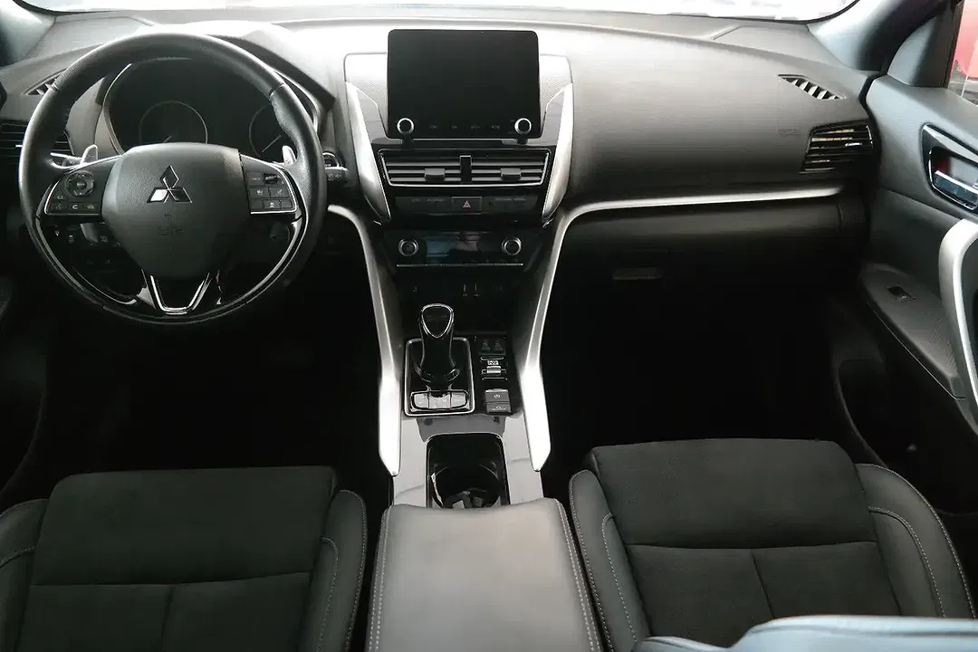 Mitsubishi Eclipse Cross PHEV Plus - Thumbnail 14