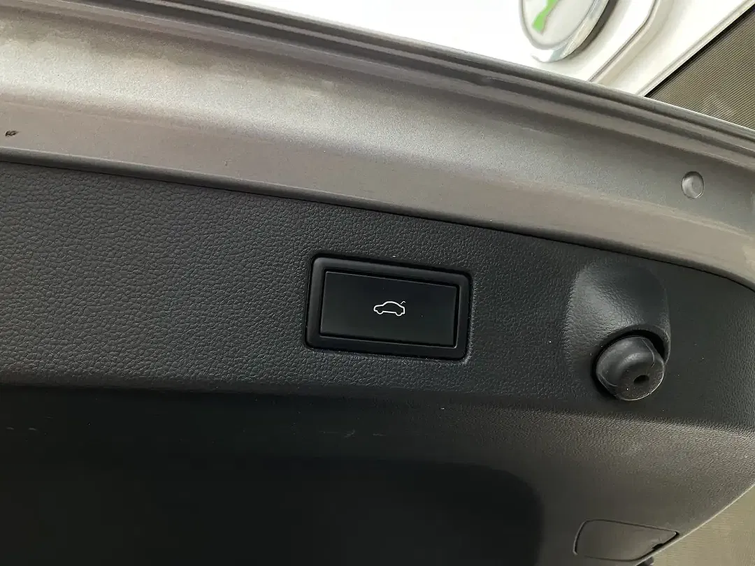 Volkswagen Arteon eHybrid R-Line - Thumbnail 8