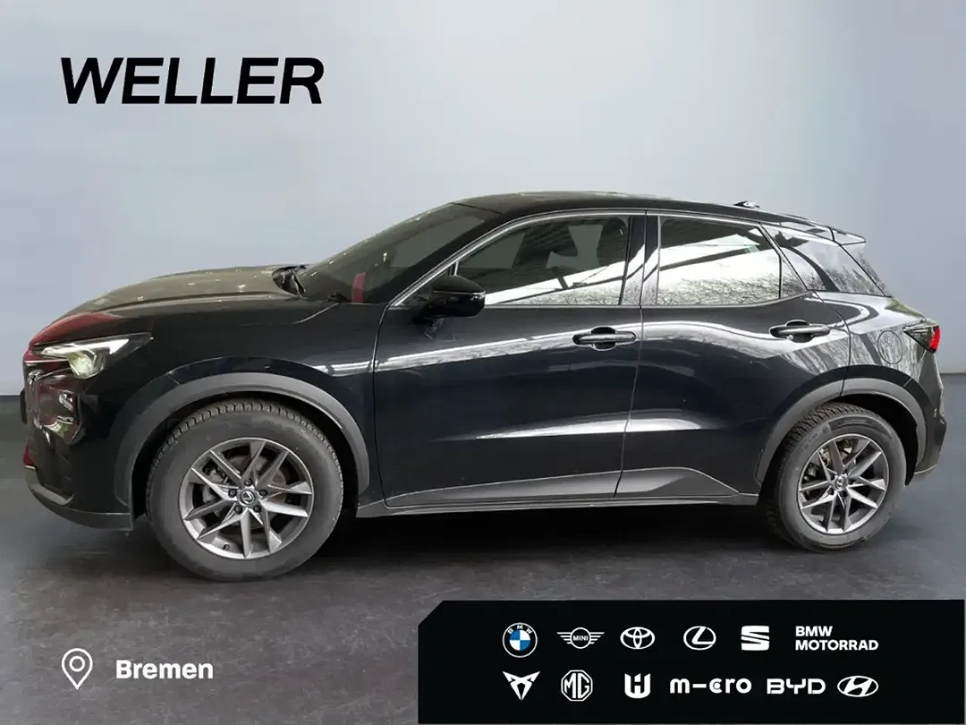 Lexus LBX - Thumbnail 5