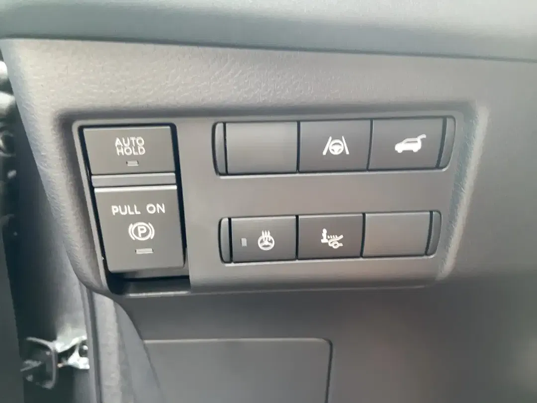 Nissan Leaf - Thumbnail 18