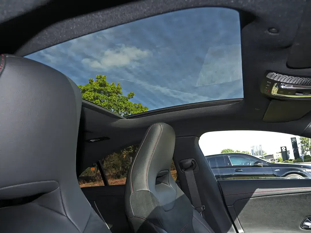 Mercedes-Benz CLA 220 AMG MBUX - Thumbnail 14