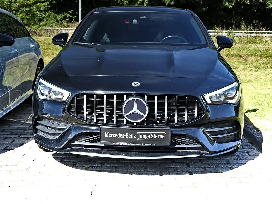 Mercedes-Benz CLA 220 AMG MBUX - Thumbnail 4