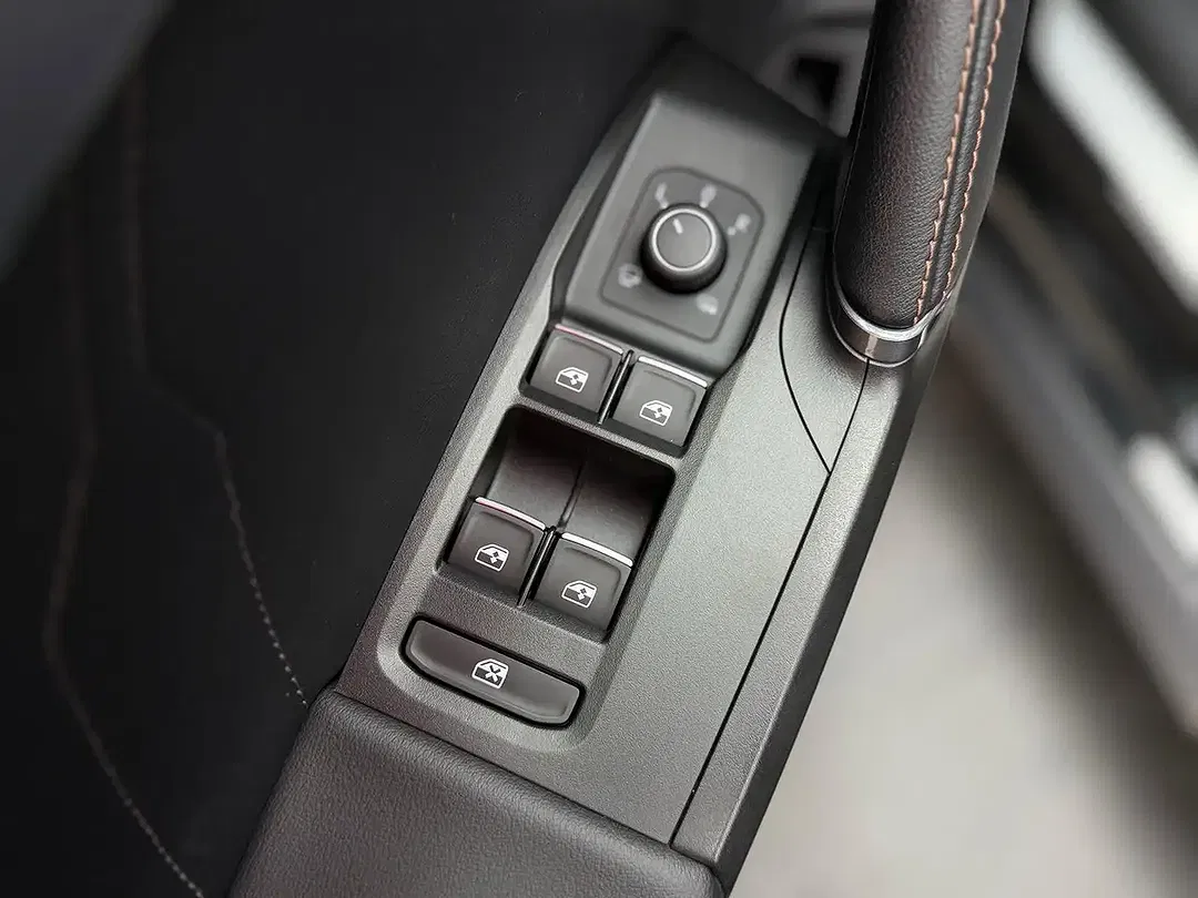 CUPRA Leon 2.0 4Drive VZ - Thumbnail 10