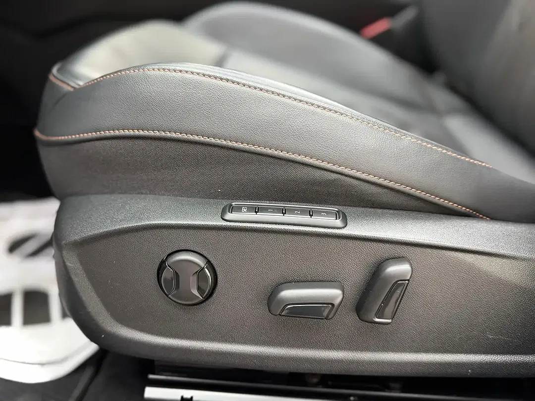 CUPRA Leon 2.0 4Drive VZ - Thumbnail 12