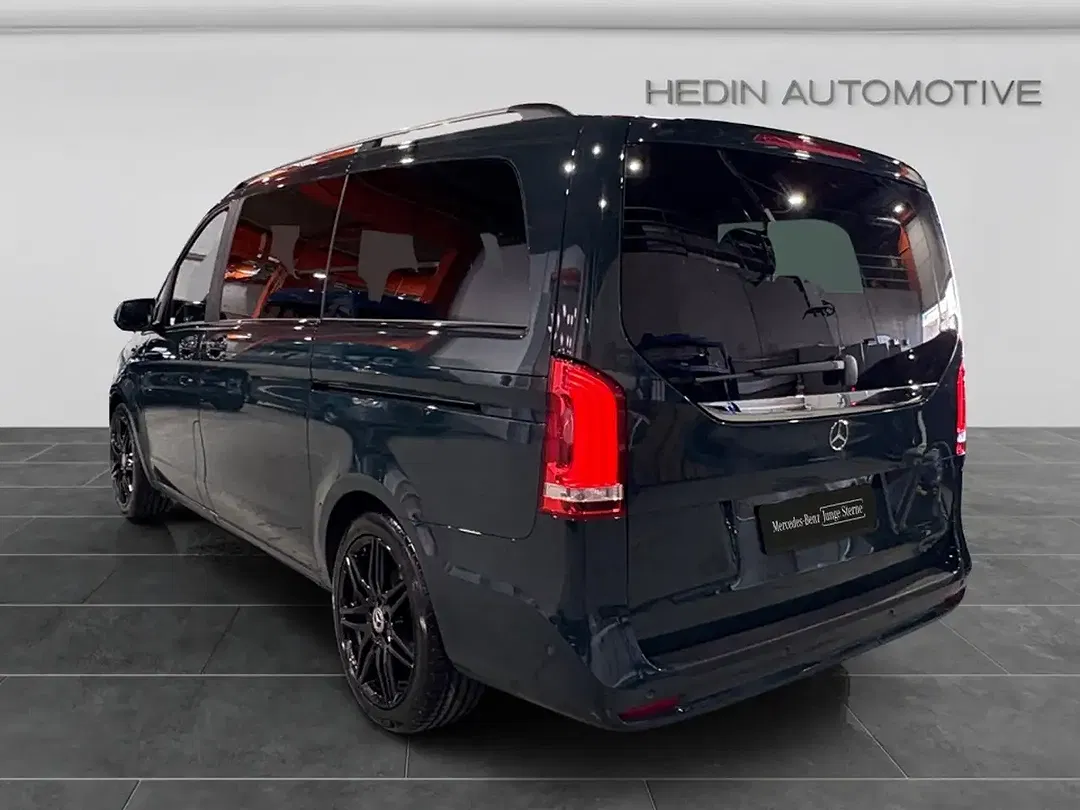 Mercedes-Benz V 300 AMG Night - Thumbnail 4
