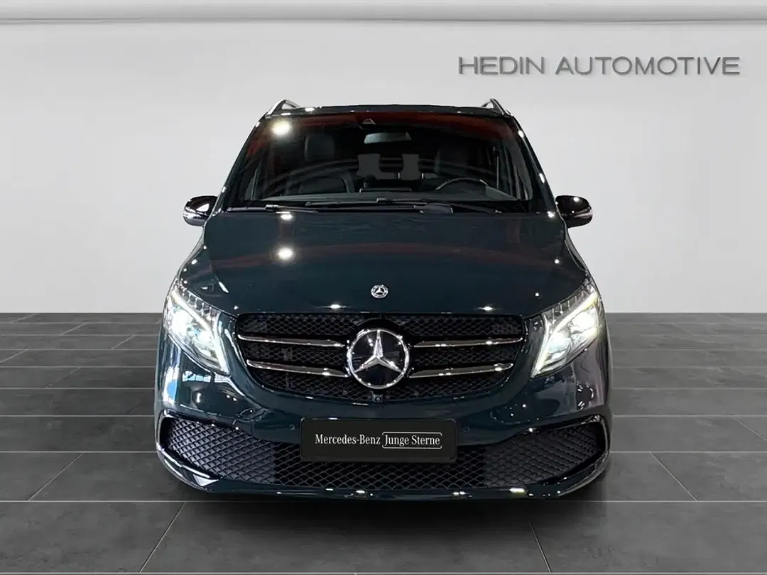 Mercedes-Benz V 300 AMG Night - Thumbnail 9