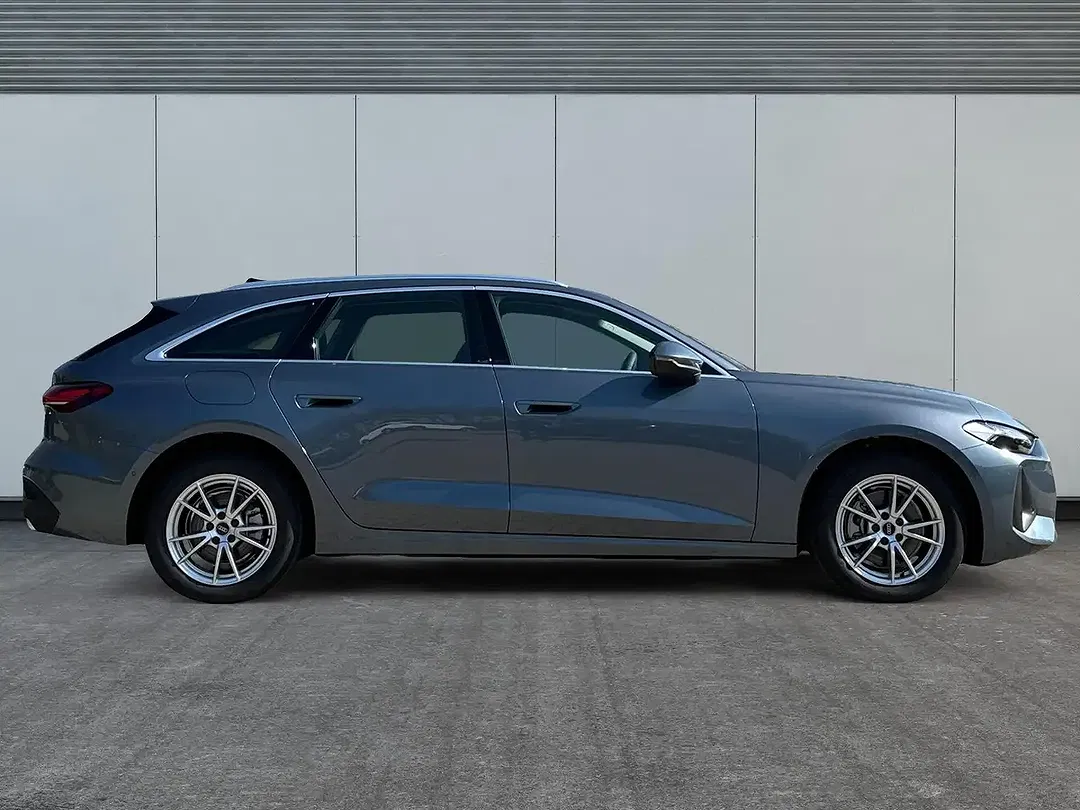 Audi A5 Avant Base - Thumbnail 5
