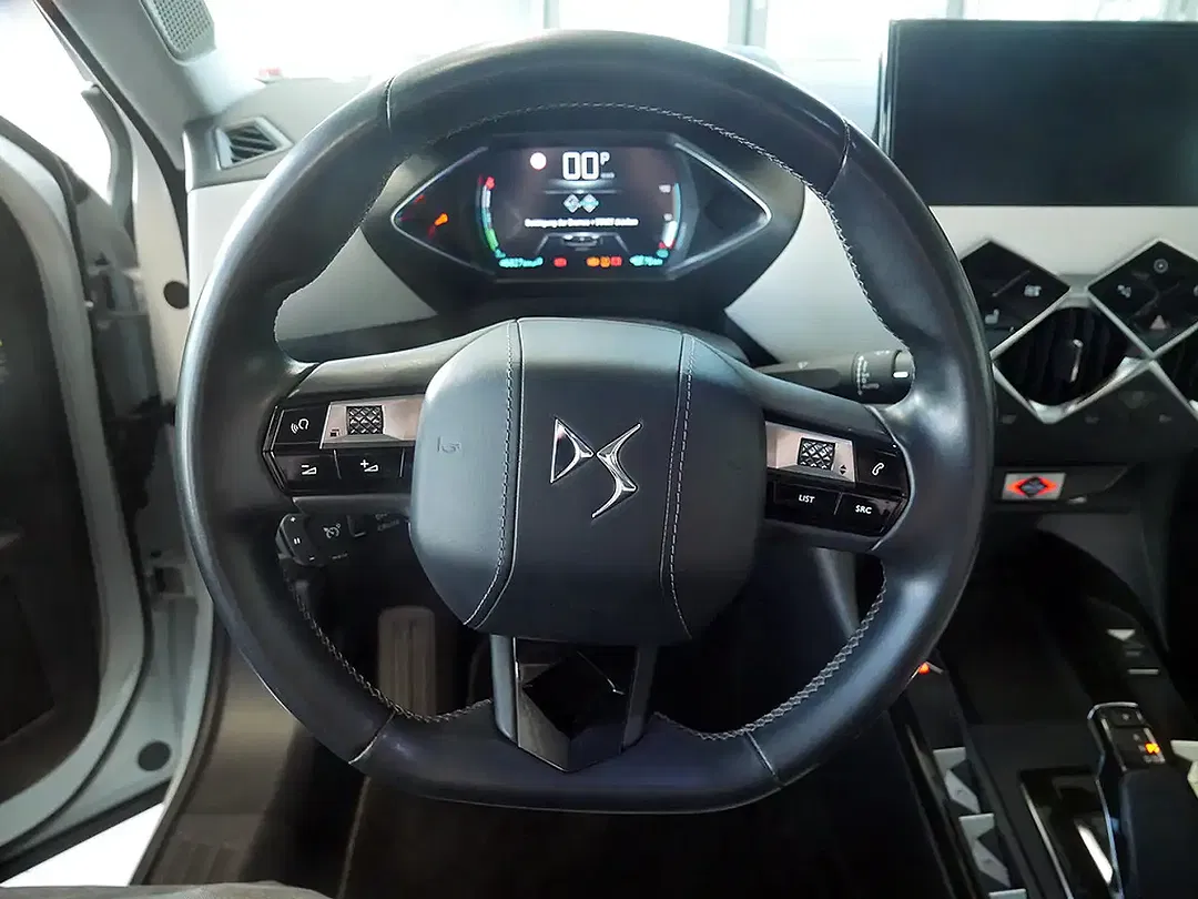 DS Automobiles DS 3 Crossback - Thumbnail 10