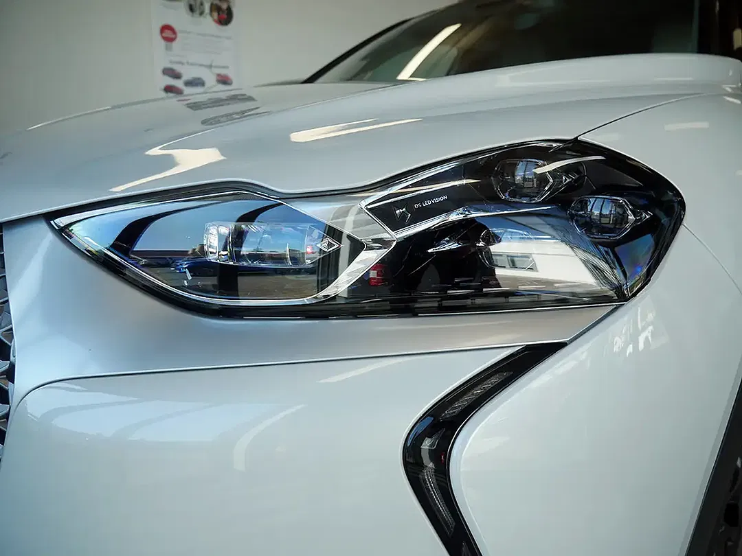 DS Automobiles DS 3 Crossback - Thumbnail 6