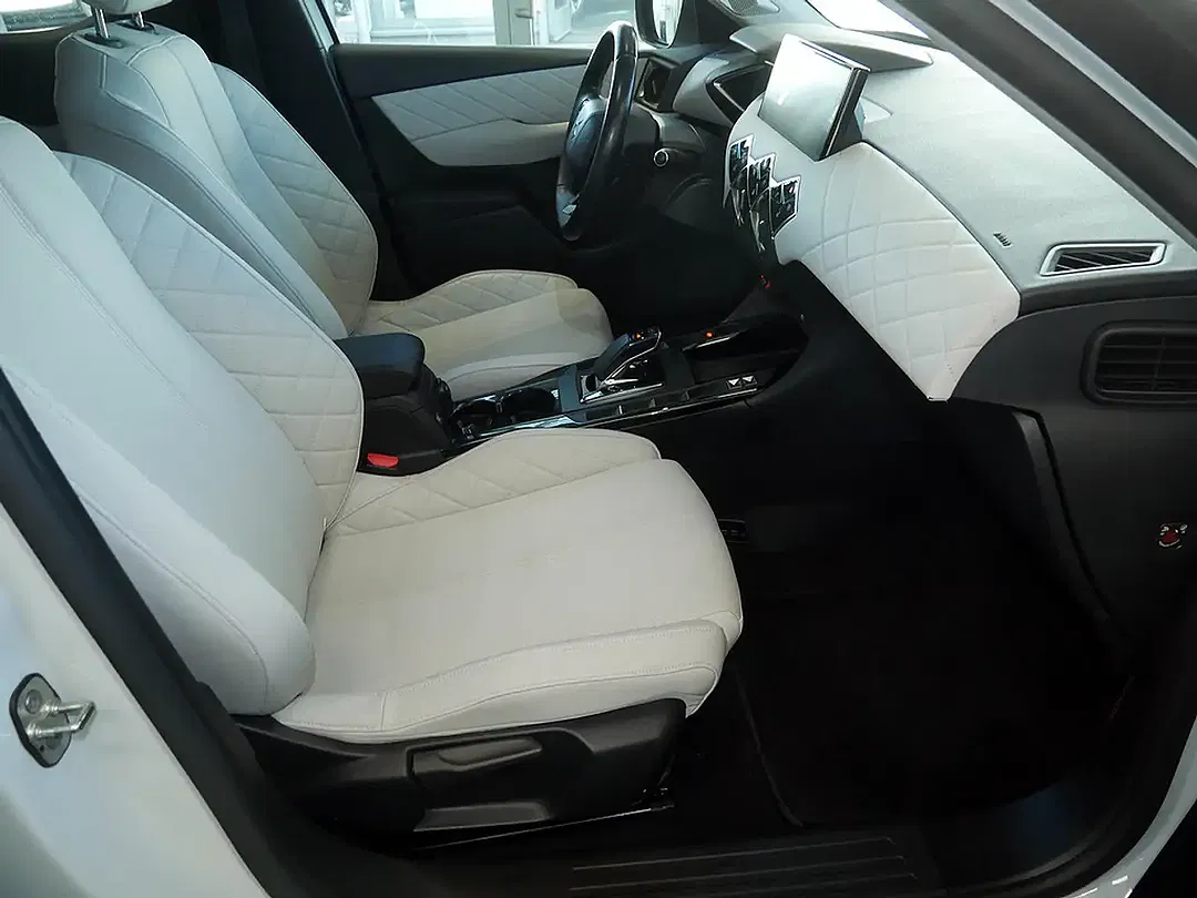 DS Automobiles DS 3 Crossback - Thumbnail 8