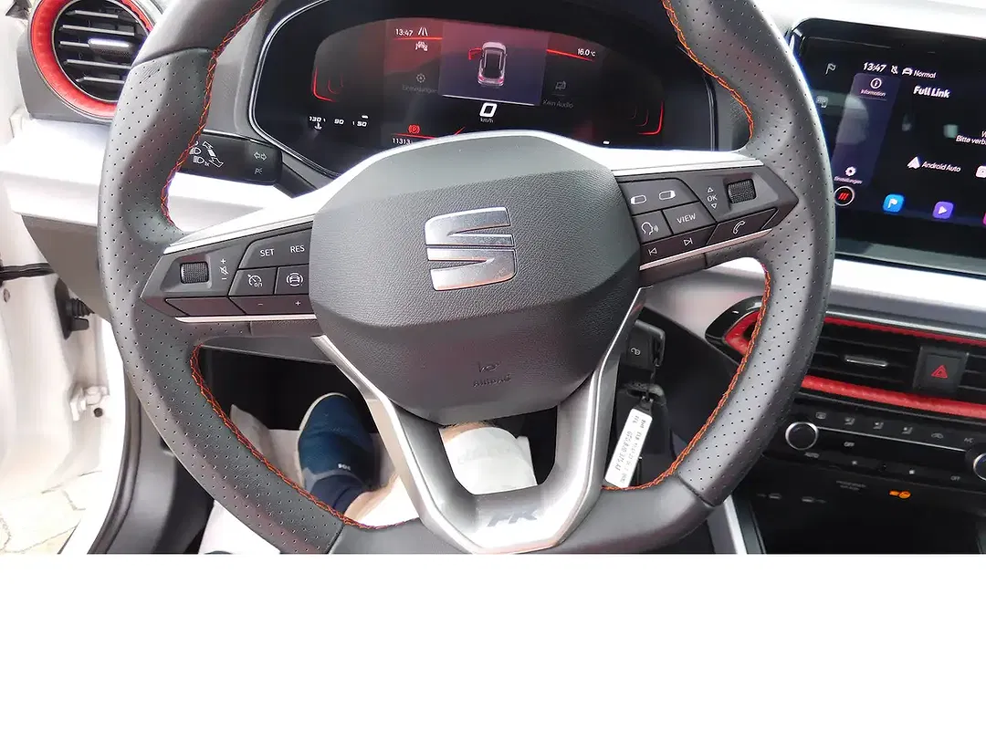 SEAT Arona 1.0 TSI FR-Line - Thumbnail 8