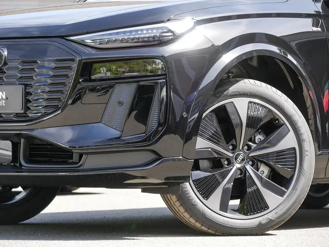 Audi Q6 e-tron performance - Thumbnail 6