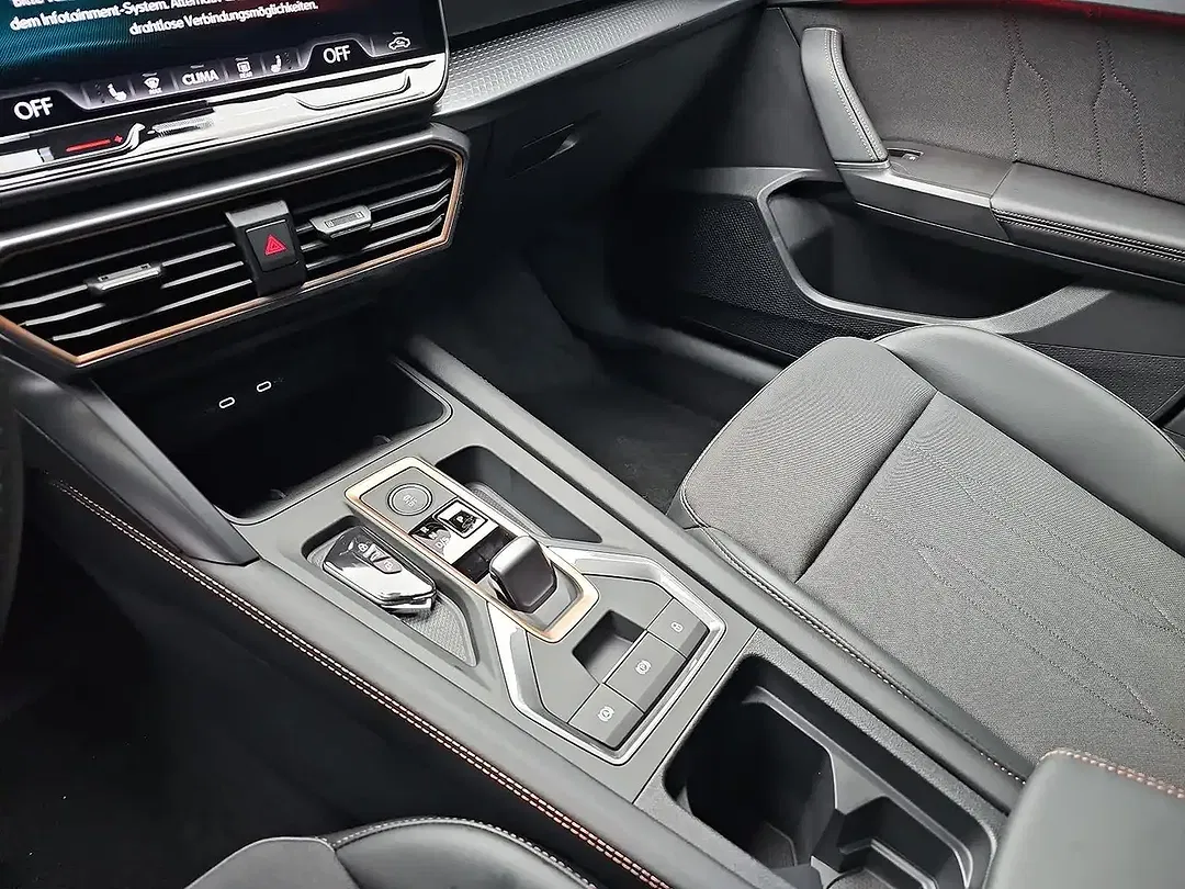 CUPRA Formentor 1.5 PHEV DSG - Thumbnail 12