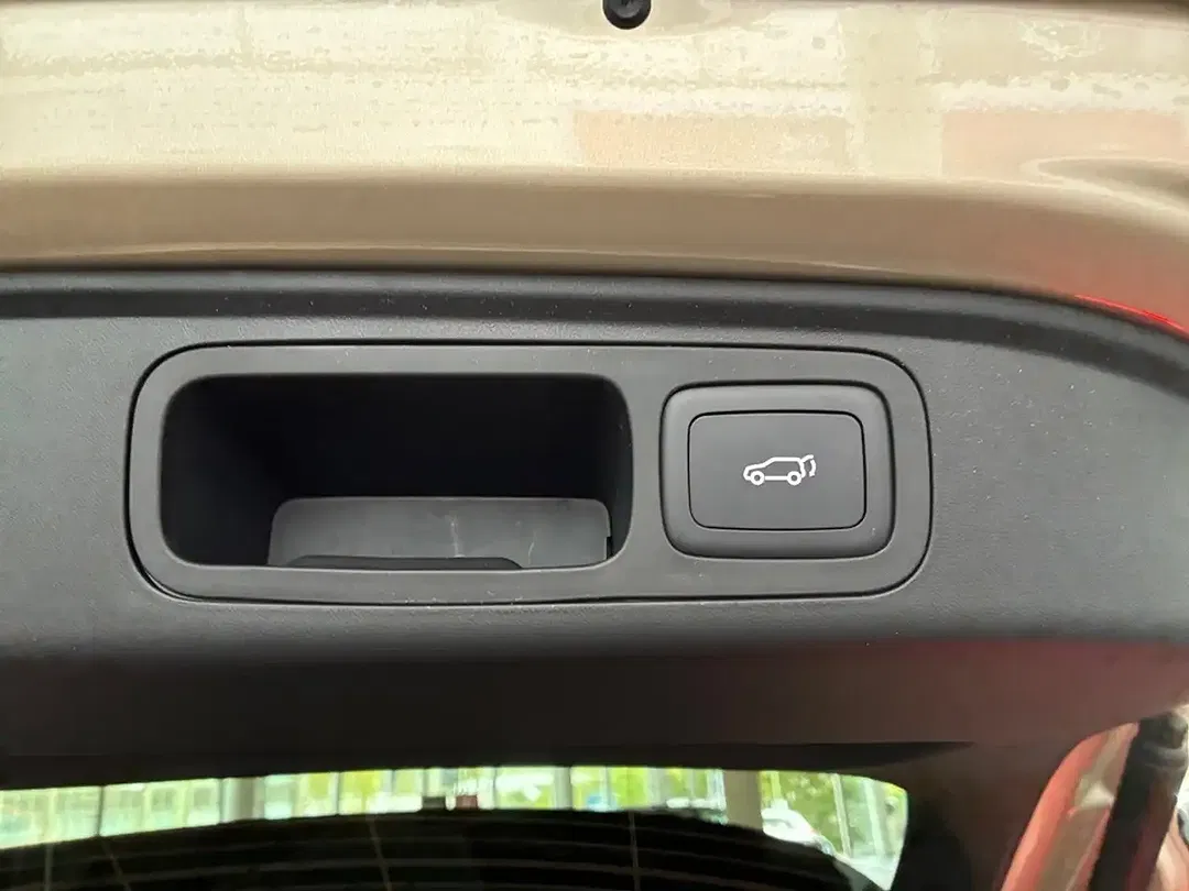 MG MGS6 EV - Thumbnail 8