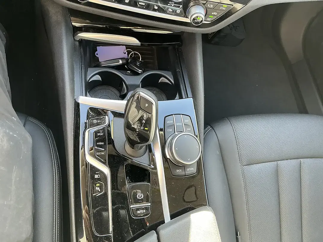 BMW 530 Business - Thumbnail 13