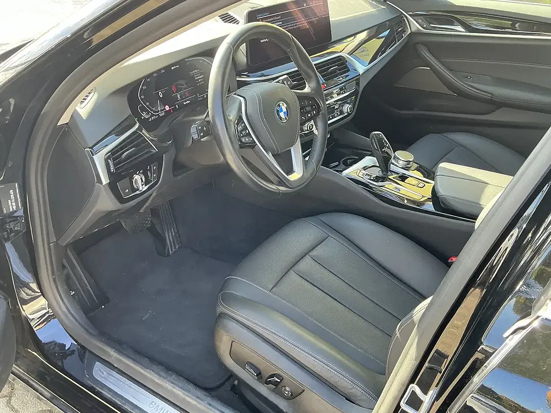 BMW 530 Business - Thumbnail 3