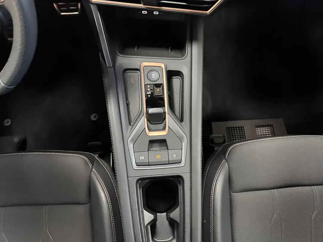 CUPRA Formentor 1.5 PHEV - Thumbnail 14