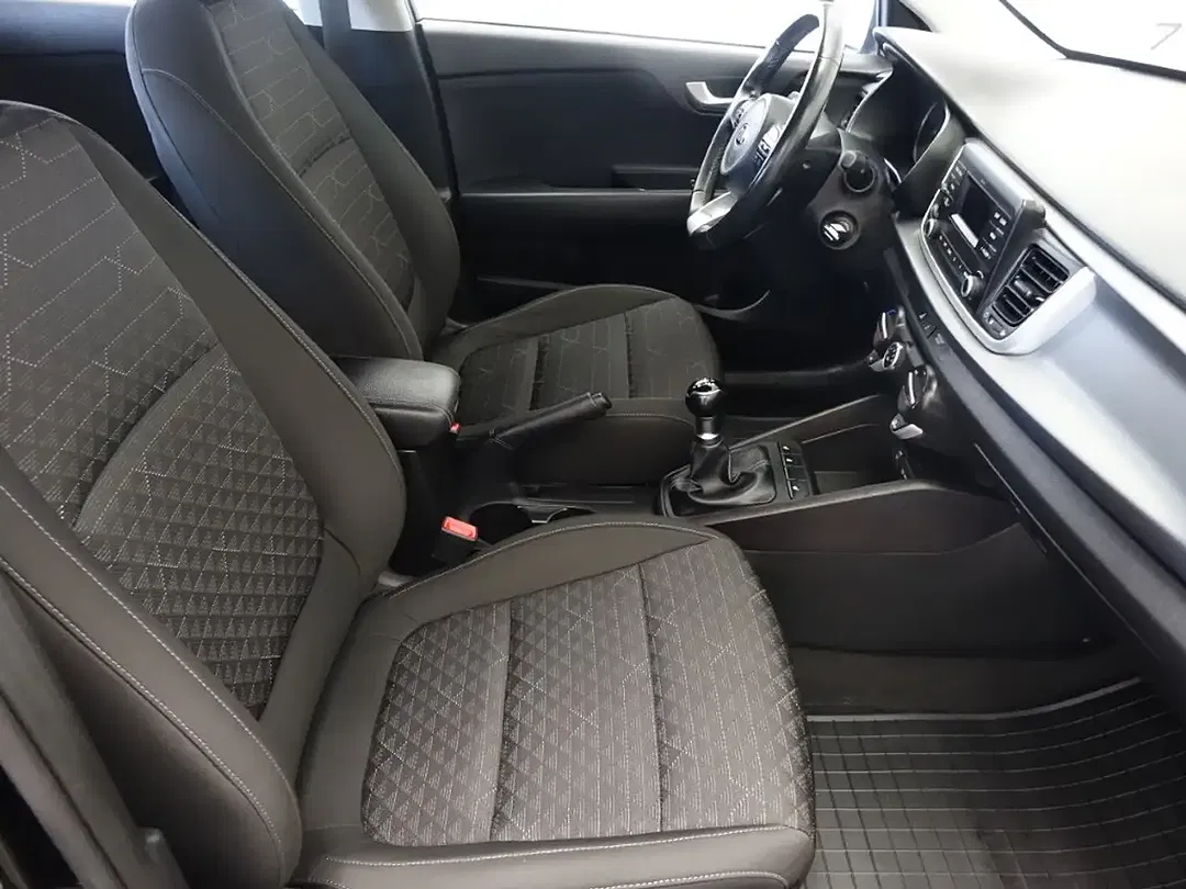 Kia Rio - foto 15
