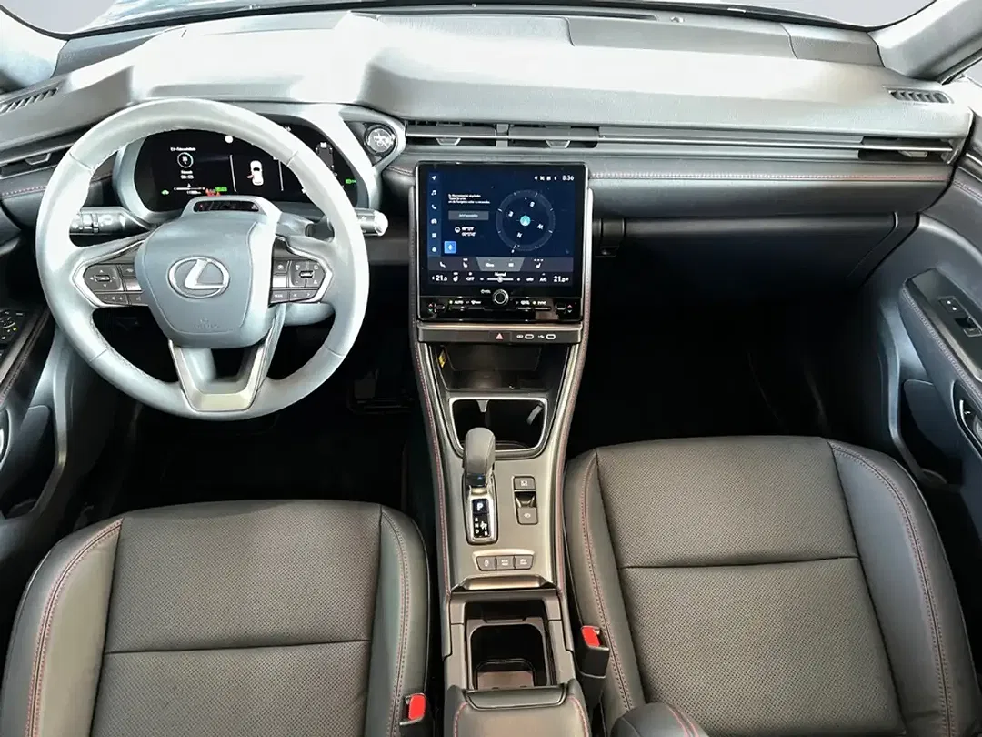 Lexus LBX Emotion - Thumbnail 12