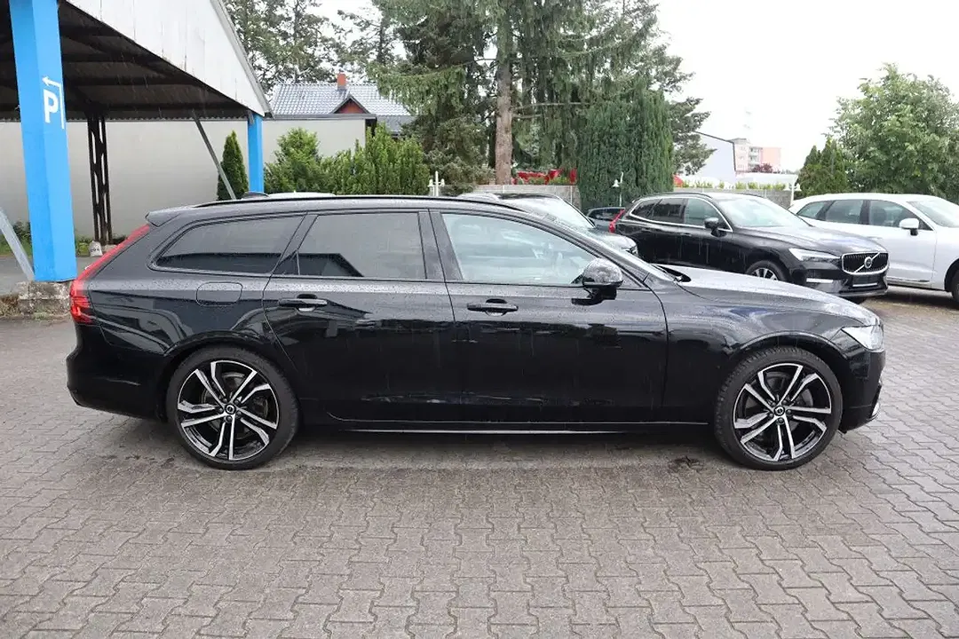Volvo V90 T8 AWD Recharge Plus - Thumbnail 4