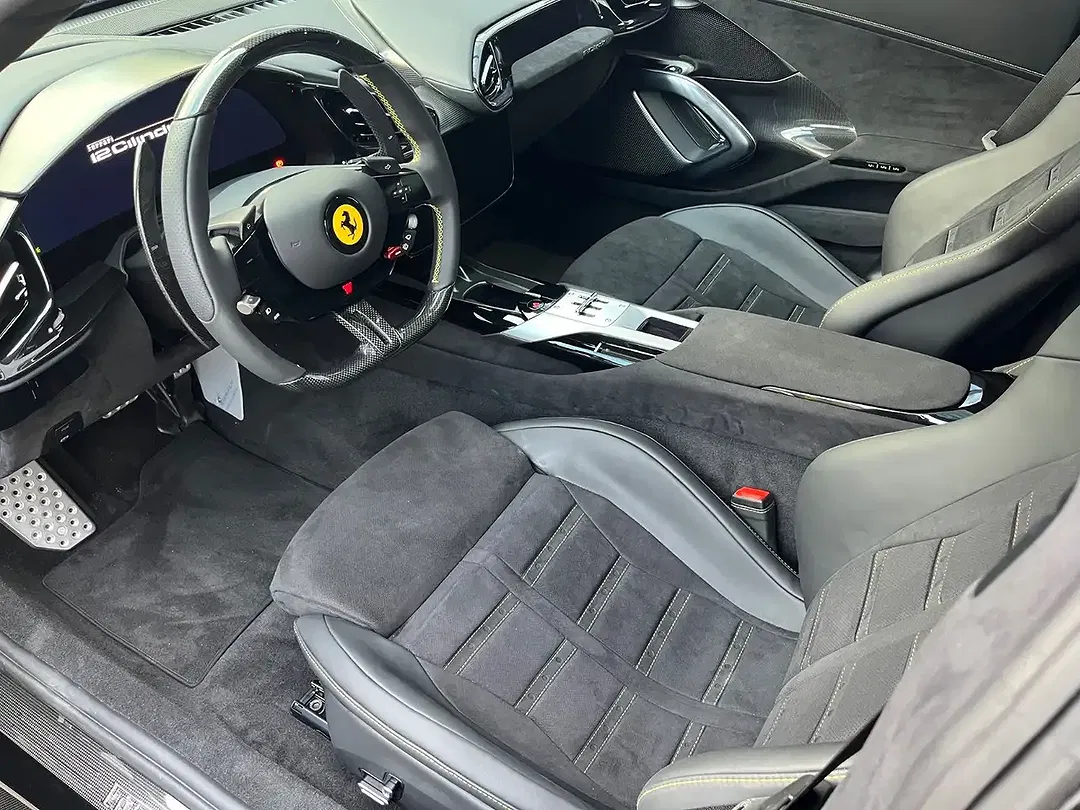 Ferrari 12 Cilindri - Thumbnail 7