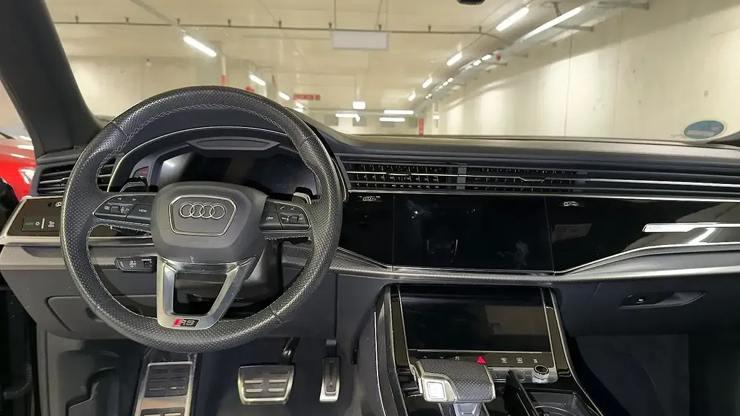Audi RS Q8 4.0 TFSI quattro - Thumbnail 13