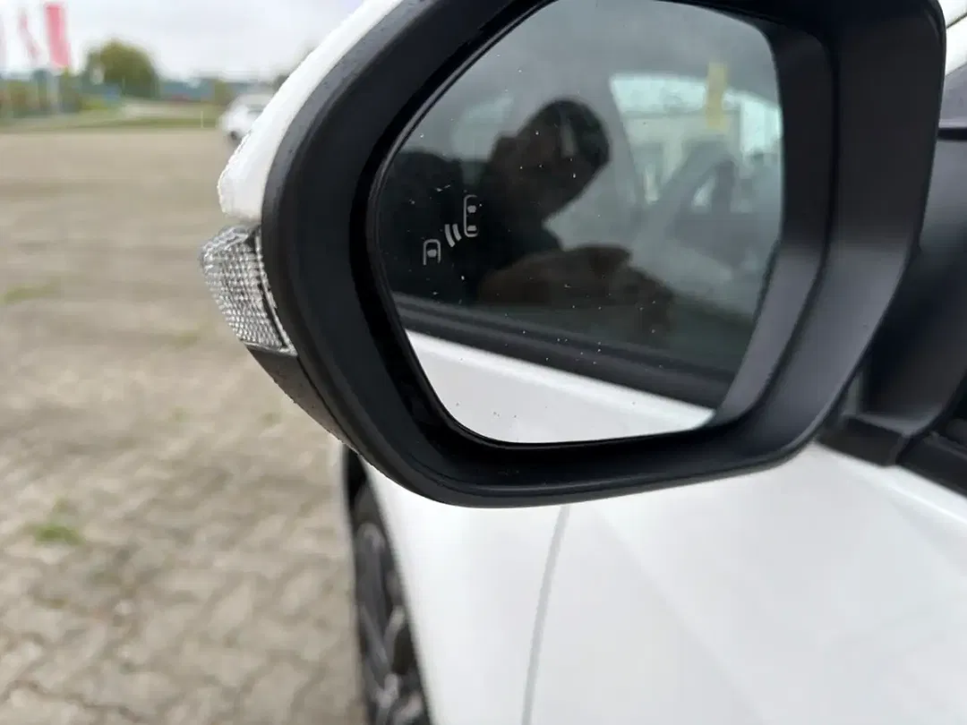 Toyota Yaris Hybrid Teamplayer - Thumbnail 14