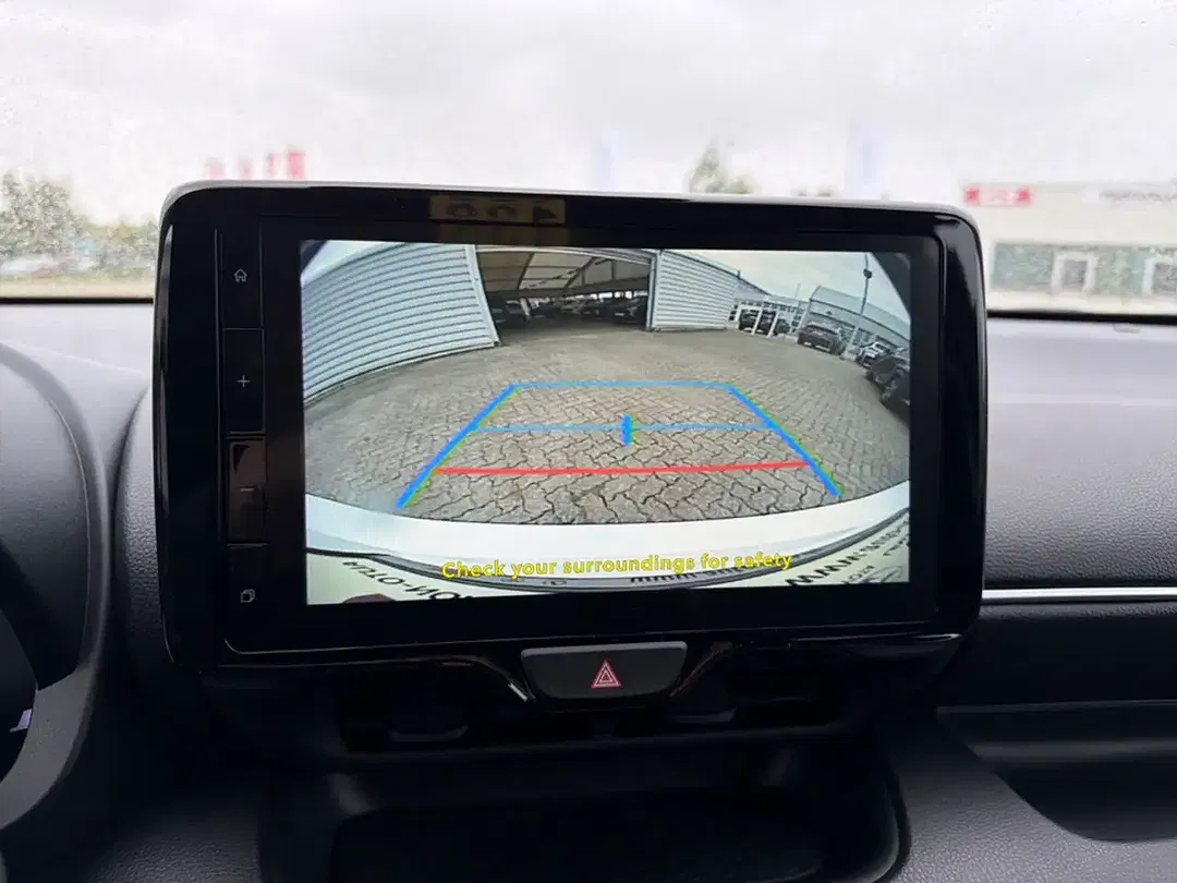 Toyota Yaris Hybrid Teamplayer - foto 15