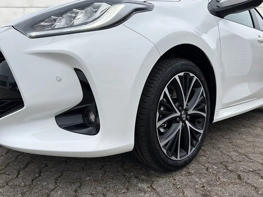 Toyota Yaris Hybrid Teamplayer - Thumbnail 6