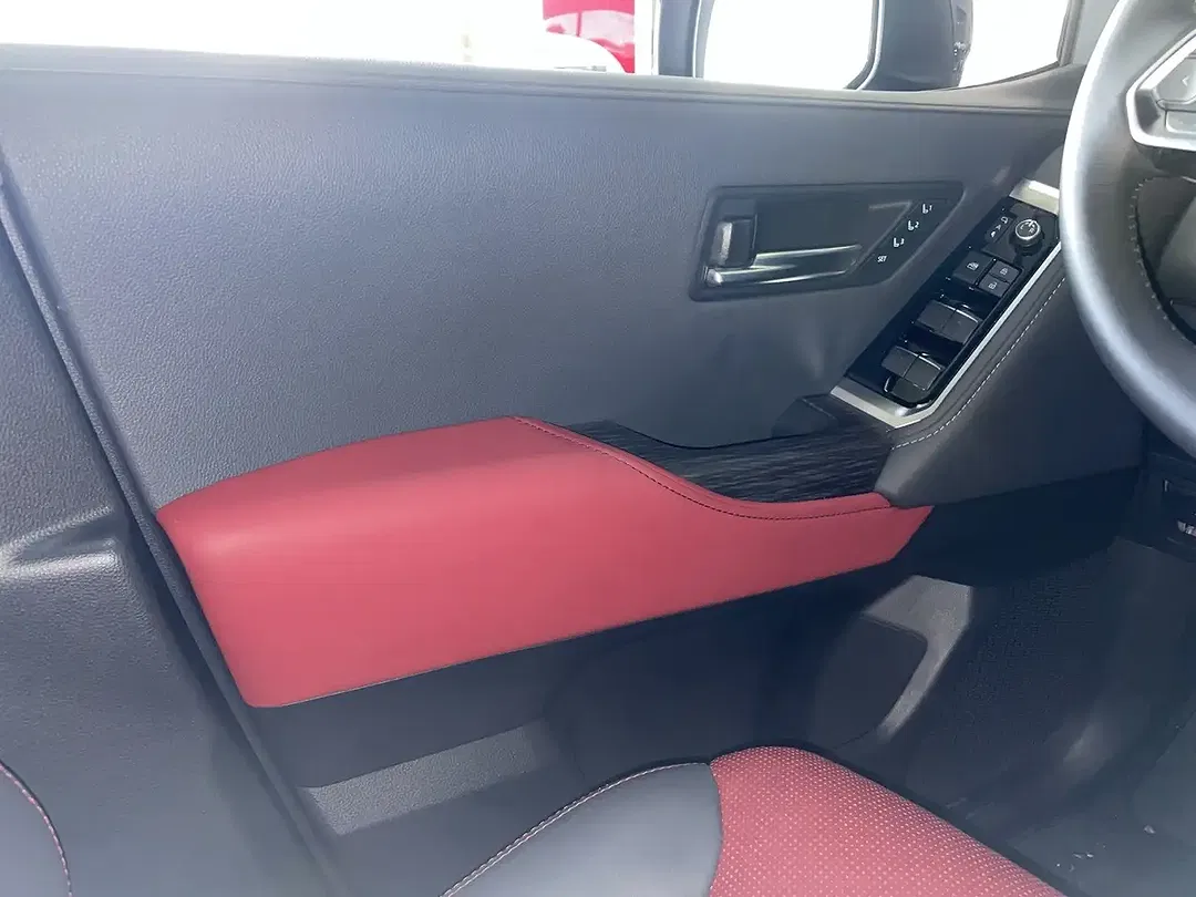 Toyota Land Cruiser GR Sport - Thumbnail 10