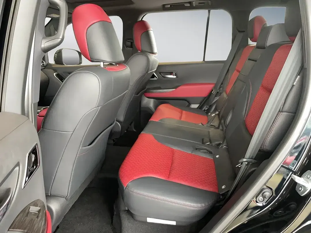 Toyota Land Cruiser GR Sport - Thumbnail 14