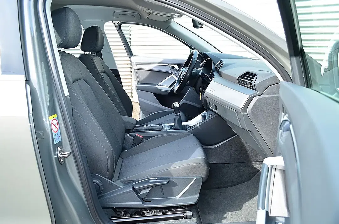 Audi Q3 35 TFSI - Thumbnail 6