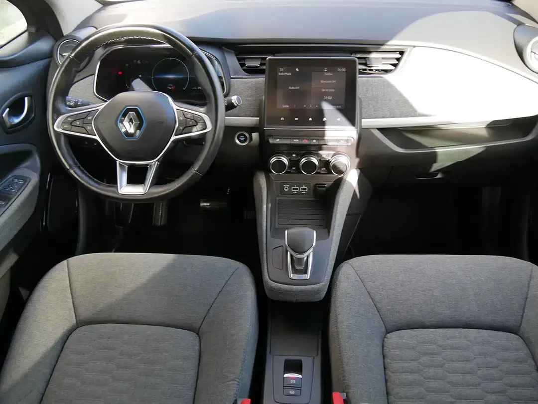 Renault ZOE R110 Experience - Thumbnail 11