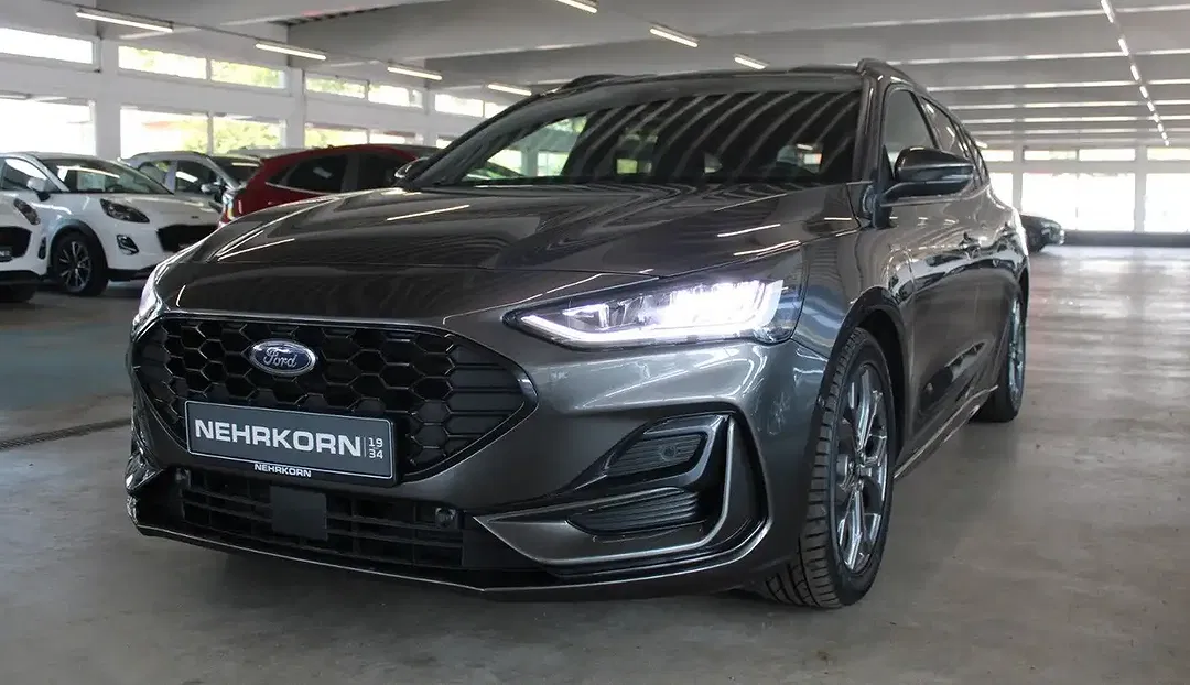 Ford Focus AUT ST-Line - foto 2