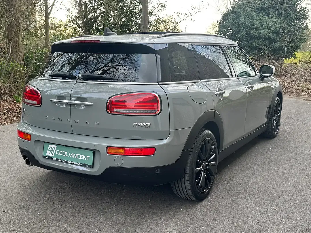 MINI Cooper Clubman - Thumbnail 4