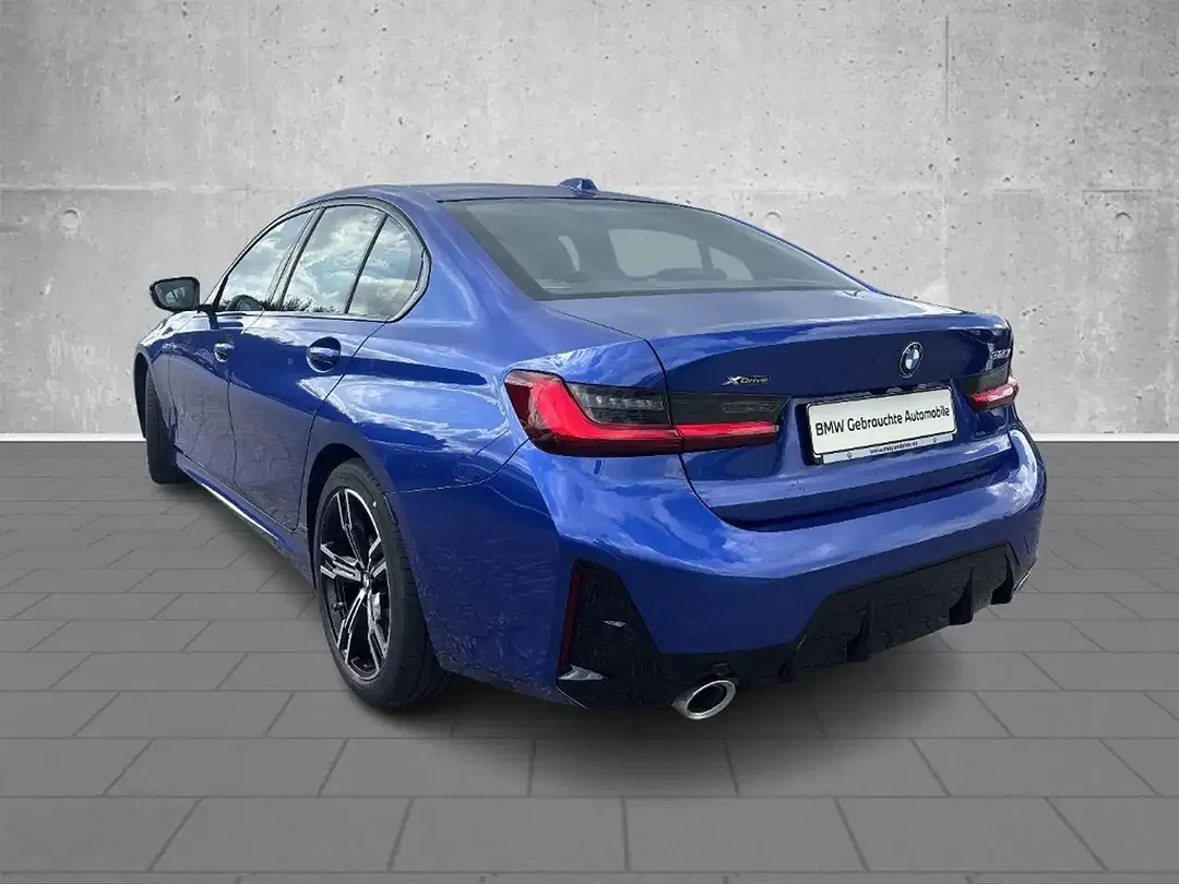 BMW 320 xDrive - Thumbnail 5