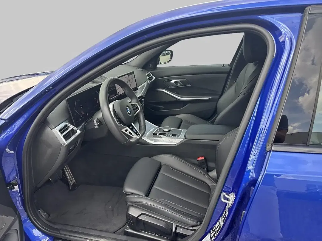 BMW 320 xDrive - Thumbnail 9