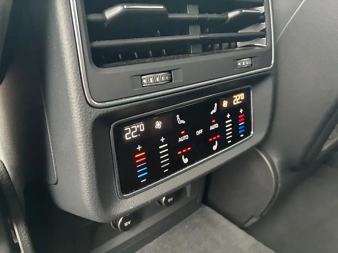 Audi RS Q8 4.0 TFSI quattro Matrix LED - foto 15