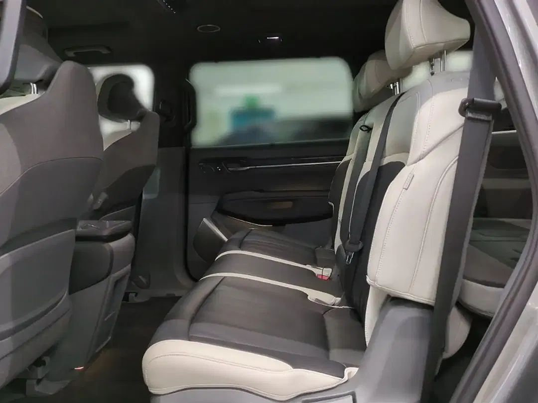 Kia EV9 AWD GT-Line Launch - Thumbnail 10