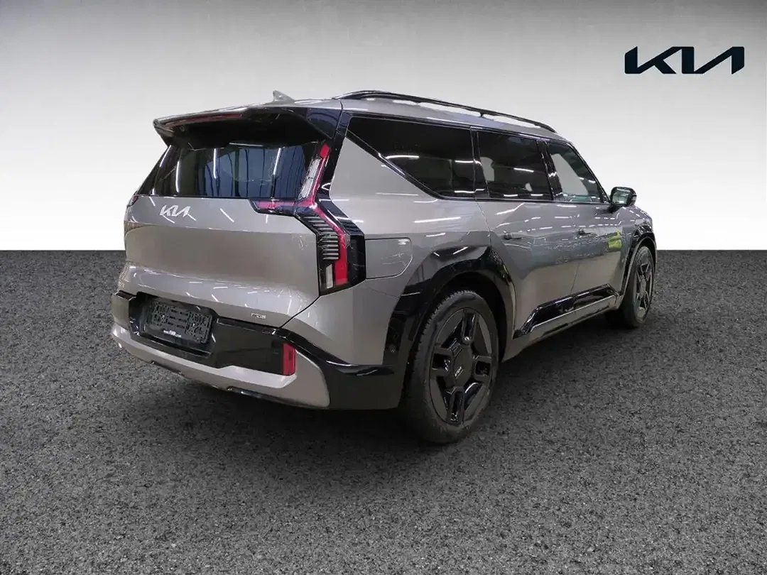 Kia EV9 AWD GT-Line Launch - Thumbnail 5