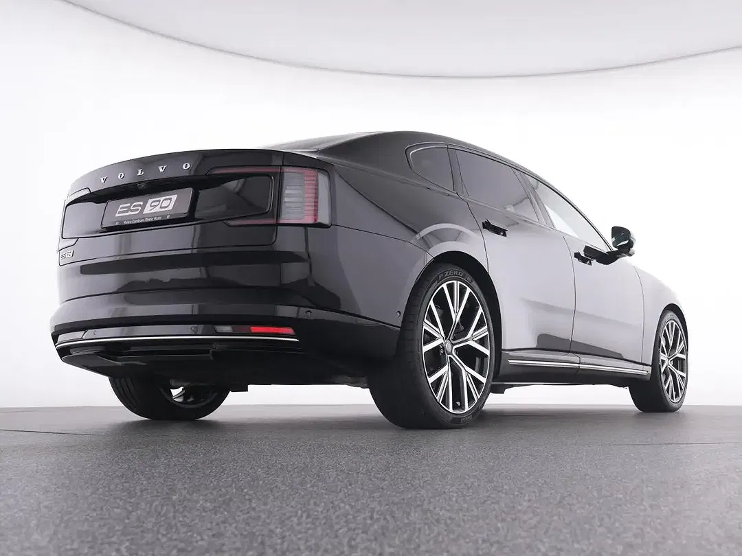 Volvo ES90 Extended Range Ultra - Thumbnail 6