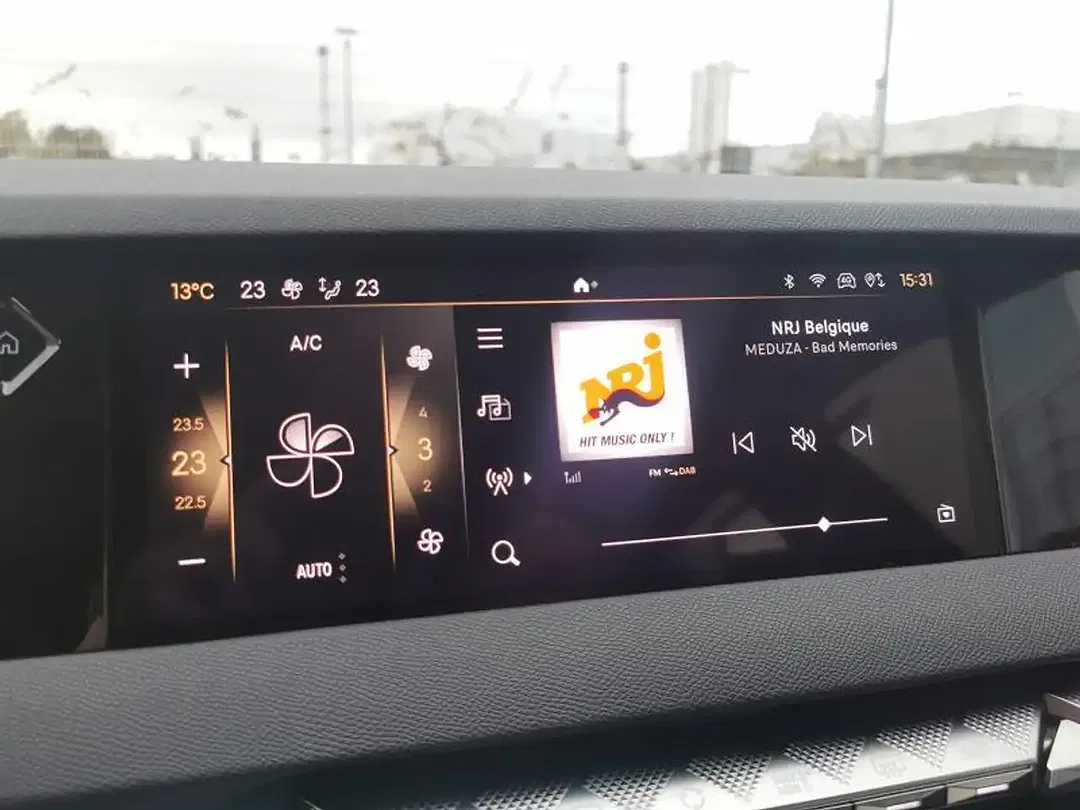 DS Automobiles DS 4 - Thumbnail 11