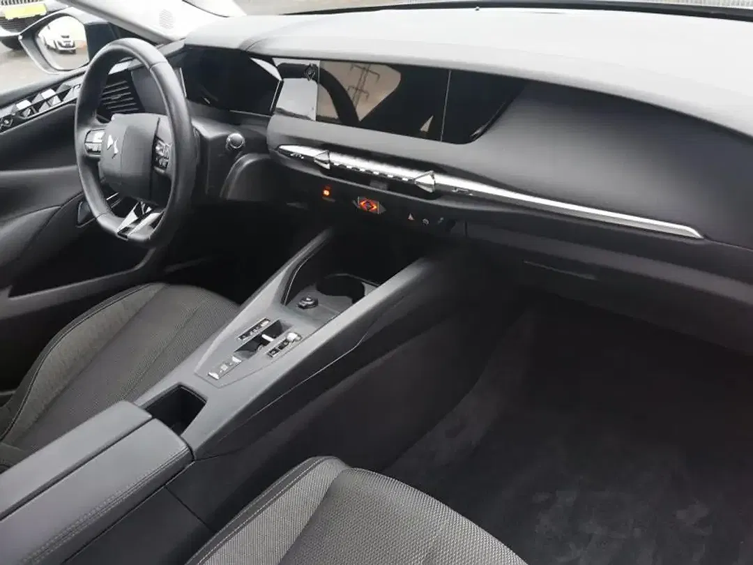 DS Automobiles DS 4 - foto 2