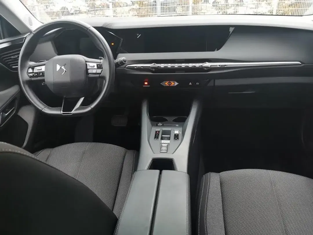 DS Automobiles DS 4 - Thumbnail 7