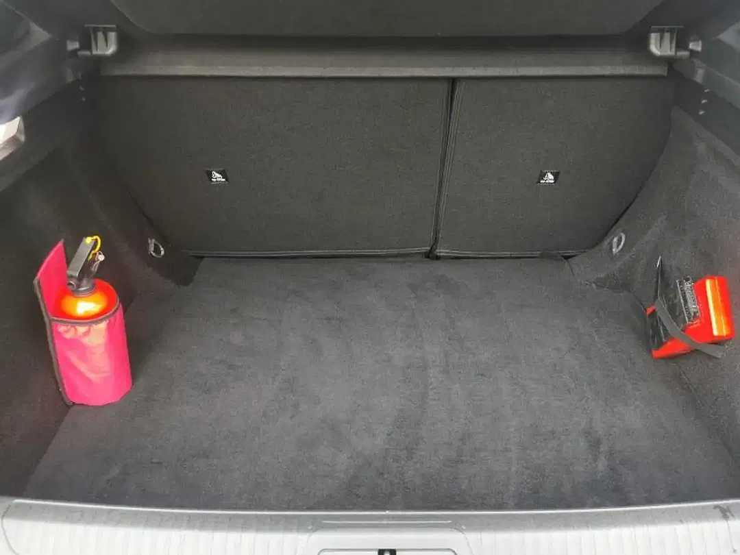 DS Automobiles DS 4 - Thumbnail 9