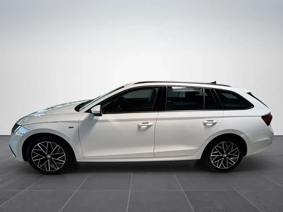 Skoda Octavia 1.5 Combi Ambition - Thumbnail 4